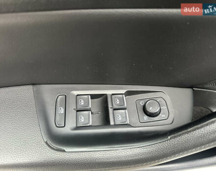 Серый Фольксваген Пассат, объемом двигателя 1.97 л и пробегом 153 тыс. км за 25999 $, фото 11 на Automoto.ua