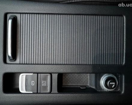 Серый Фольксваген Пассат, объемом двигателя 1.8 л и пробегом 215 тыс. км за 19990 $, фото 36 на Automoto.ua