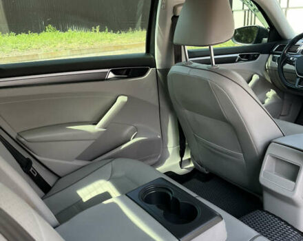 Серый Фольксваген Пассат, объемом двигателя 1.98 л и пробегом 132 тыс. км за 15500 $, фото 16 на Automoto.ua