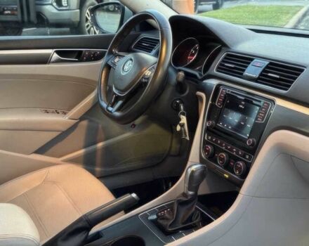 Сірий Фольксваген Пассат, об'ємом двигуна 2 л та пробігом 46 тис. км за 8900 $, фото 7 на Automoto.ua