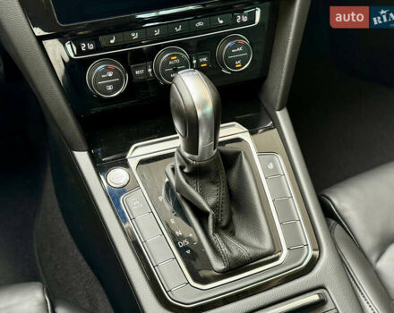 Серый Фольксваген Пассат, объемом двигателя 1.97 л и пробегом 145 тыс. км за 22500 $, фото 58 на Automoto.ua