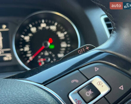 Сірий Фольксваген Пассат, об'ємом двигуна 2 л та пробігом 110 тис. км за 11699 $, фото 48 на Automoto.ua