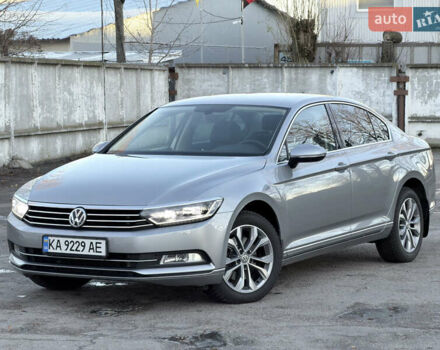 Серый Фольксваген Пассат, объемом двигателя 1.97 л и пробегом 123 тыс. км за 25500 $, фото 2 на Automoto.ua