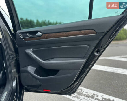 Серый Фольксваген Пассат, объемом двигателя 1.97 л и пробегом 153 тыс. км за 25999 $, фото 36 на Automoto.ua