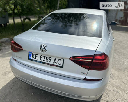 Серый Фольксваген Пассат, объемом двигателя 2 л и пробегом 50 тыс. км за 15999 $, фото 10 на Automoto.ua