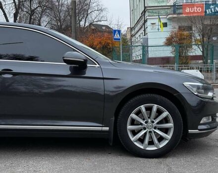 Серый Фольксваген Пассат, объемом двигателя 1.8 л и пробегом 215 тыс. км за 19990 $, фото 10 на Automoto.ua