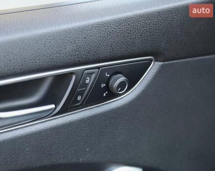 Сірий Фольксваген Пассат, об'ємом двигуна 2 л та пробігом 122 тис. км за 14800 $, фото 19 на Automoto.ua