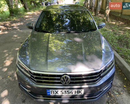 Серый Фольксваген Пассат, объемом двигателя 2 л и пробегом 106 тыс. км за 15400 $, фото 2 на Automoto.ua