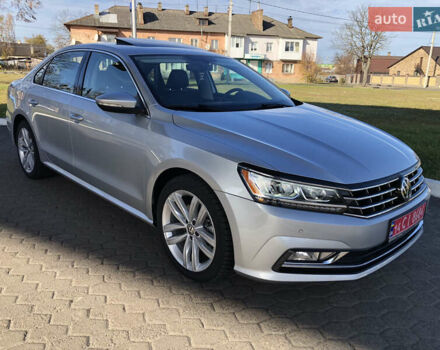 Серый Фольксваген Пассат, объемом двигателя 2 л и пробегом 153 тыс. км за 14990 $, фото 5 на Automoto.ua