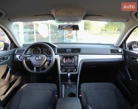 Сірий Фольксваген Пассат, об'ємом двигуна 2 л та пробігом 122 тис. км за 14800 $, фото 11 на Automoto.ua