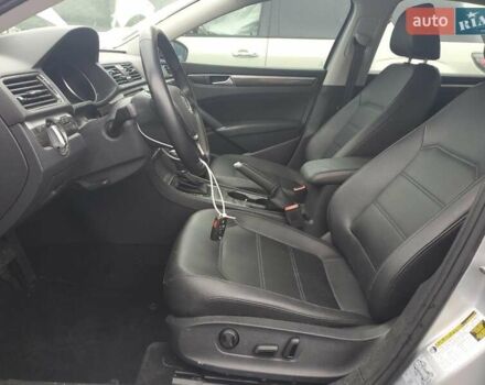 Сірий Фольксваген Пассат, об'ємом двигуна 2 л та пробігом 91 тис. км за 2600 $, фото 5 на Automoto.ua