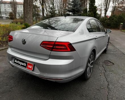 Серый Фольксваген Пассат, объемом двигателя 2 л и пробегом 184 тыс. км за 22490 $, фото 6 на Automoto.ua