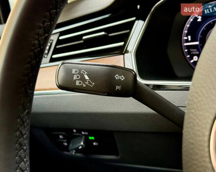 Серый Фольксваген Пассат, объемом двигателя 1.97 л и пробегом 145 тыс. км за 22500 $, фото 55 на Automoto.ua