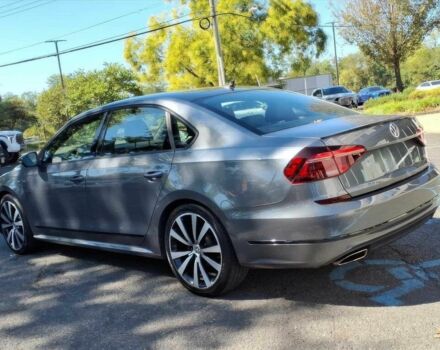 Фольксваген Пассат 2018 в Киеве на Automoto.ua Серый Фольксваген Пассат, объемом двигателя 3.6 л и пробегом 33 тыс. км за 6000 $, фото 3 на Automoto.ua