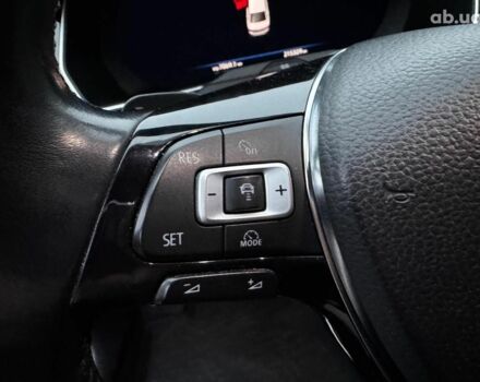 Серый Фольксваген Пассат, объемом двигателя 1.8 л и пробегом 215 тыс. км за 19990 $, фото 34 на Automoto.ua