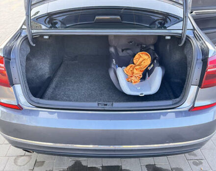 Серый Фольксваген Пассат, объемом двигателя 1.98 л и пробегом 139 тыс. км за 14400 $, фото 19 на Automoto.ua