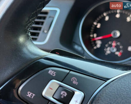 Сірий Фольксваген Пассат, об'ємом двигуна 2 л та пробігом 110 тис. км за 11699 $, фото 45 на Automoto.ua