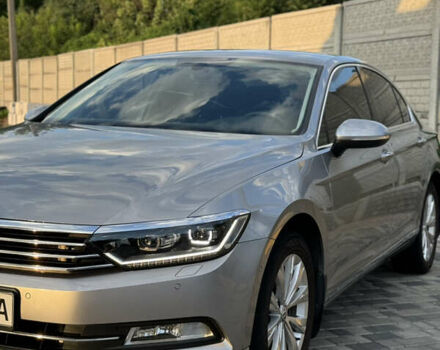 Серый Фольксваген Пассат, объемом двигателя 2 л и пробегом 160 тыс. км за 23500 $, фото 1 на Automoto.ua