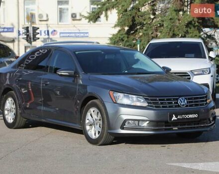 Сірий Фольксваген Пассат, об'ємом двигуна 2 л та пробігом 122 тис. км за 14800 $, фото 2 на Automoto.ua