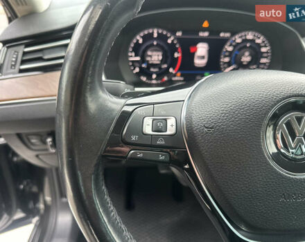 Серый Фольксваген Пассат, объемом двигателя 1.97 л и пробегом 153 тыс. км за 25999 $, фото 14 на Automoto.ua