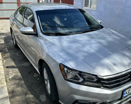 Серый Фольксваген Пассат, объемом двигателя 2 л и пробегом 50 тыс. км за 15999 $, фото 1 на Automoto.ua