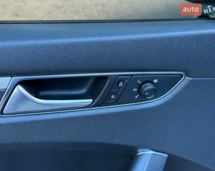 Сірий Фольксваген Пассат, об'ємом двигуна 2 л та пробігом 110 тис. км за 11699 $, фото 33 на Automoto.ua