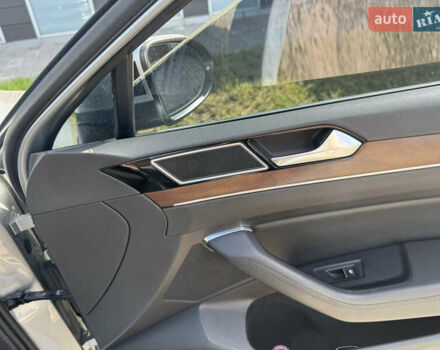 Сірий Фольксваген Пассат, об'ємом двигуна 1.97 л та пробігом 180 тис. км за 24000 $, фото 13 на Automoto.ua