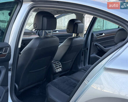 Серый Фольксваген Пассат, объемом двигателя 1.97 л и пробегом 123 тыс. км за 25500 $, фото 30 на Automoto.ua