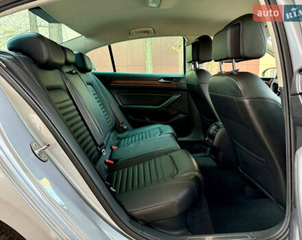 Серый Фольксваген Пассат, объемом двигателя 1.97 л и пробегом 145 тыс. км за 22500 $, фото 33 на Automoto.ua