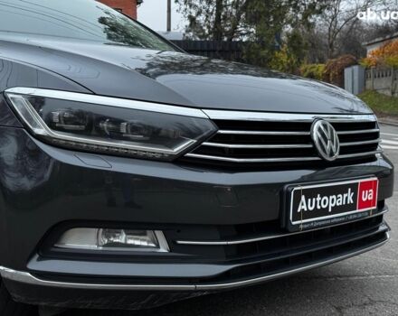 Серый Фольксваген Пассат, объемом двигателя 1.8 л и пробегом 215 тыс. км за 19990 $, фото 7 на Automoto.ua