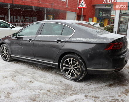 Серый Фольксваген Пассат, объемом двигателя 2 л и пробегом 110 тыс. км за 24900 $, фото 5 на Automoto.ua