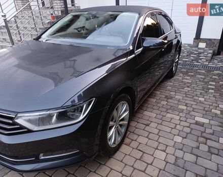 Серый Фольксваген Пассат, объемом двигателя 1.6 л и пробегом 145 тыс. км за 16300 $, фото 7 на Automoto.ua