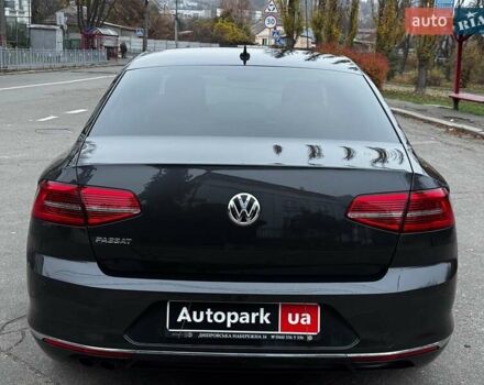 Серый Фольксваген Пассат, объемом двигателя 1.8 л и пробегом 215 тыс. км за 19990 $, фото 16 на Automoto.ua