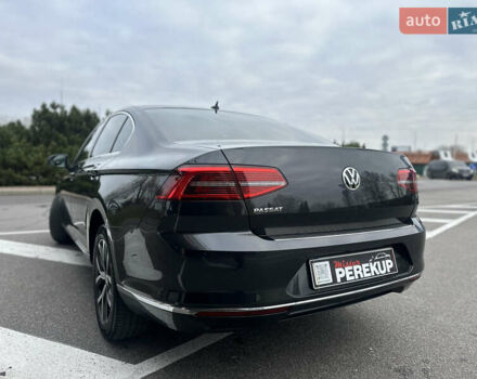 Серый Фольксваген Пассат, объемом двигателя 1.97 л и пробегом 153 тыс. км за 25999 $, фото 5 на Automoto.ua