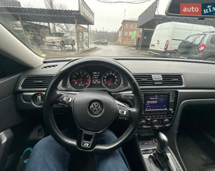 Серый Фольксваген Пассат, объемом двигателя 2 л и пробегом 131 тыс. км за 13800 $, фото 18 на Automoto.ua