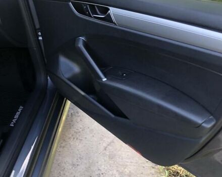 Сірий Фольксваген Пассат, об'ємом двигуна 2 л та пробігом 150 тис. км за 17000 $, фото 63 на Automoto.ua