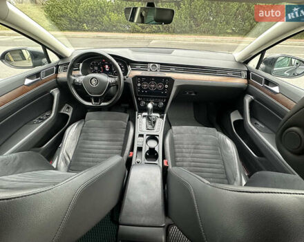 Серый Фольксваген Пассат, объемом двигателя 1.97 л и пробегом 153 тыс. км за 25999 $, фото 42 на Automoto.ua