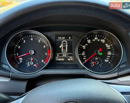 Сірий Фольксваген Пассат, об'ємом двигуна 2 л та пробігом 110 тис. км за 11699 $, фото 40 на Automoto.ua