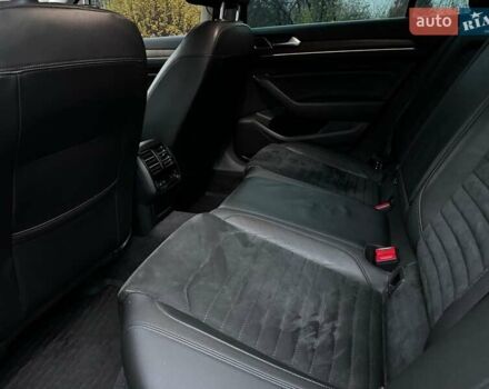 Серый Фольксваген Пассат, объемом двигателя 1.8 л и пробегом 215 тыс. км за 19990 $, фото 26 на Automoto.ua