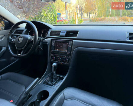 Сірий Фольксваген Пассат, об'ємом двигуна 2 л та пробігом 110 тис. км за 11699 $, фото 12 на Automoto.ua