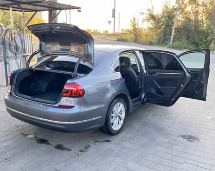 Серый Фольксваген Пассат, объемом двигателя 1.98 л и пробегом 139 тыс. км за 14400 $, фото 9 на Automoto.ua