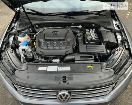 Сірий Фольксваген Пассат, об'ємом двигуна 2 л та пробігом 150 тис. км за 17000 $, фото 9 на Automoto.ua