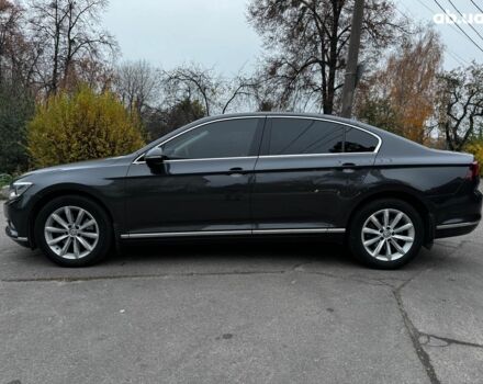 Серый Фольксваген Пассат, объемом двигателя 1.8 л и пробегом 215 тыс. км за 19990 $, фото 20 на Automoto.ua