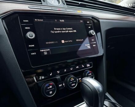 Серый Фольксваген Пассат, объемом двигателя 1.8 л и пробегом 215 тыс. км за 19990 $, фото 38 на Automoto.ua