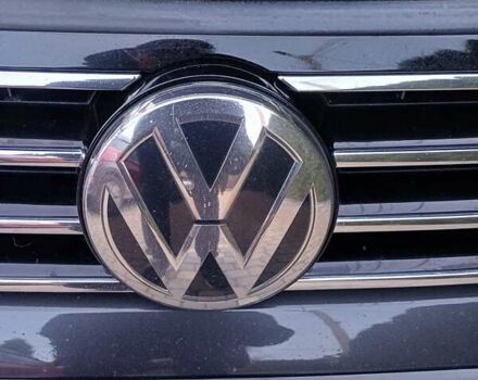 Серый Фольксваген Пассат, объемом двигателя 1.6 л и пробегом 145 тыс. км за 16300 $, фото 18 на Automoto.ua