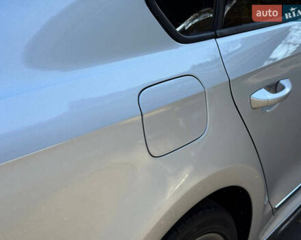 Сірий Фольксваген Пассат, об'ємом двигуна 2 л та пробігом 110 тис. км за 11699 $, фото 27 на Automoto.ua