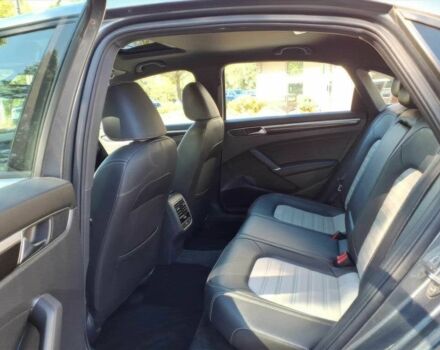 Фольксваген Пассат 2018 в Киеве на Automoto.ua Серый Фольксваген Пассат, объемом двигателя 3.6 л и пробегом 33 тыс. км за 6000 $, фото 12 на Automoto.ua