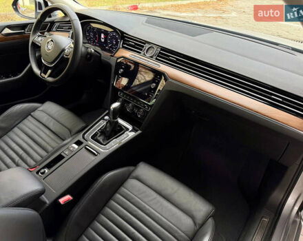 Серый Фольксваген Пассат, объемом двигателя 1.97 л и пробегом 145 тыс. км за 22500 $, фото 45 на Automoto.ua