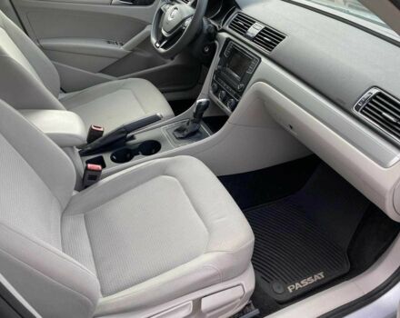 Сірий Фольксваген Пассат, об'ємом двигуна 2 л та пробігом 158 тис. км за 11900 $, фото 13 на Automoto.ua