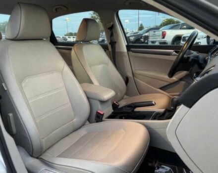 Сірий Фольксваген Пассат, об'ємом двигуна 2 л та пробігом 46 тис. км за 8900 $, фото 10 на Automoto.ua